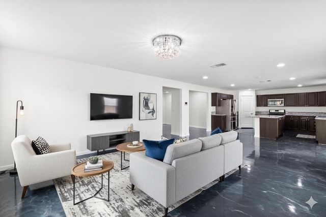 11221 Mickelson DR, Austin, TX 78747