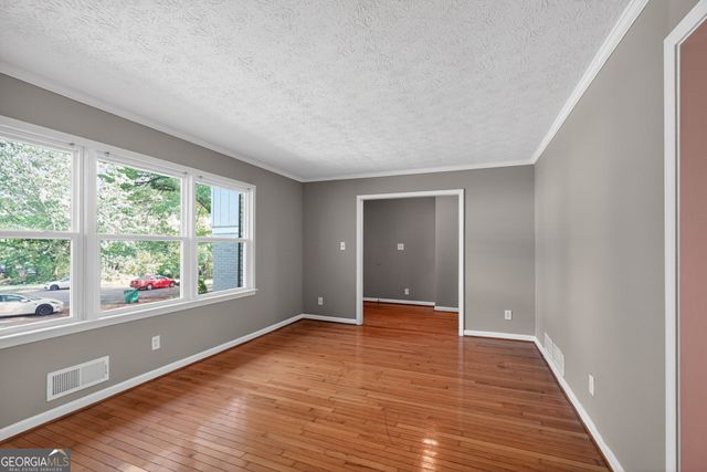 523 Barbashela Circle, Stone Mountain, GA 30088