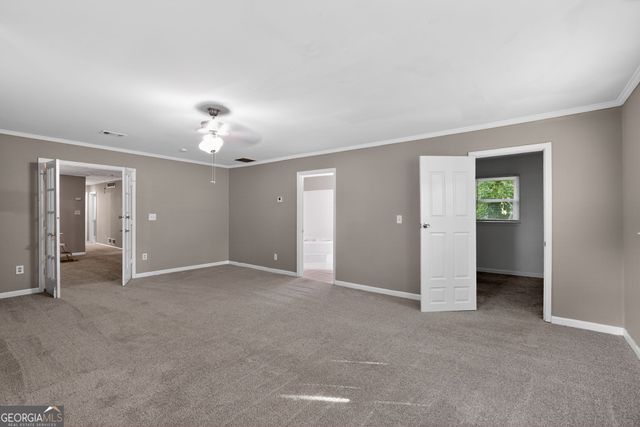 523 Barbashela Circle, Stone Mountain, GA 30088