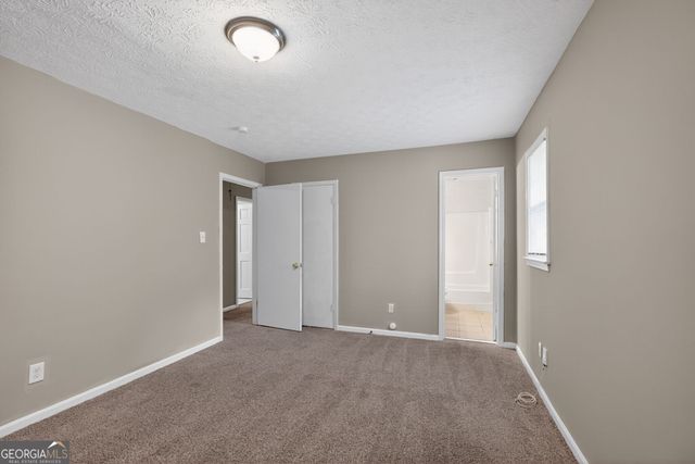 523 Barbashela Circle, Stone Mountain, GA 30088