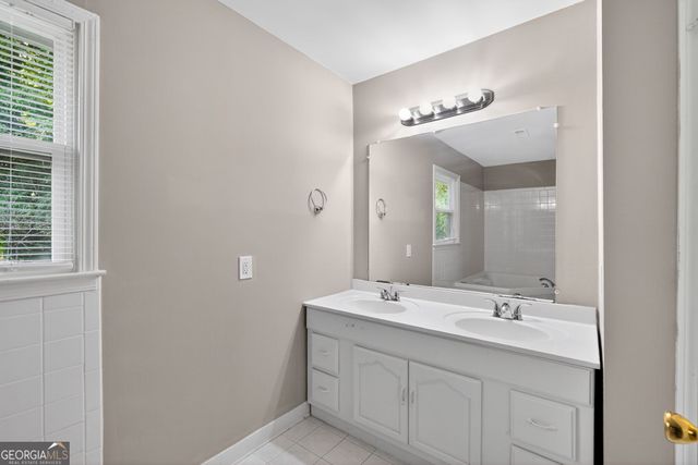 523 Barbashela Circle, Stone Mountain, GA 30088