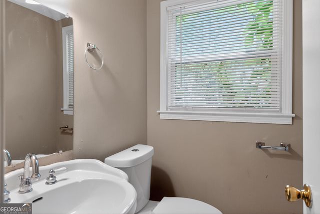 523 Barbashela Circle, Stone Mountain, GA 30088