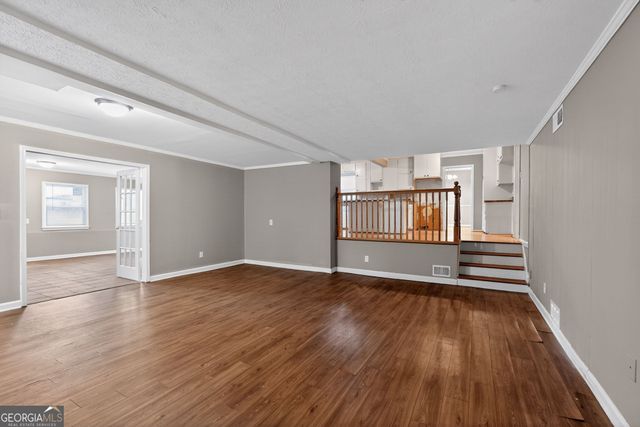 523 Barbashela Circle, Stone Mountain, GA 30088