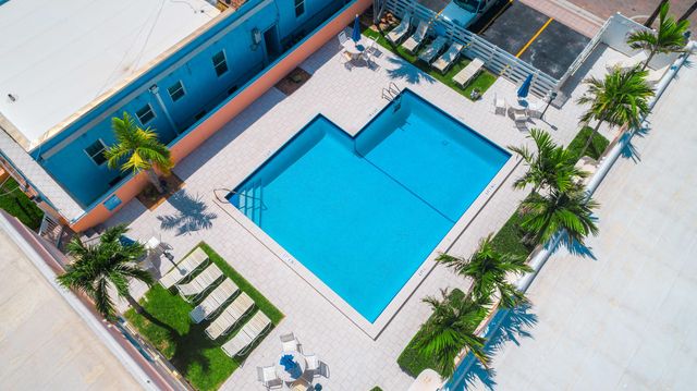 311 Connecticut Street 4, Hollywood, FL 33019