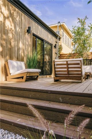 4033 Moore, Los Angeles, CA 90066