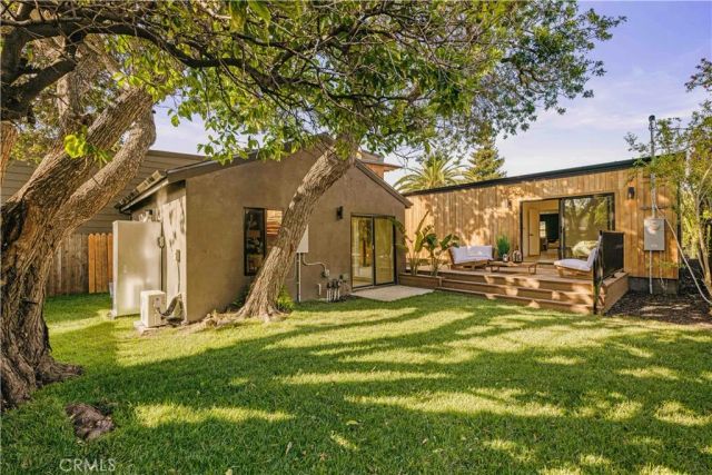 4033 Moore, Los Angeles, CA 90066