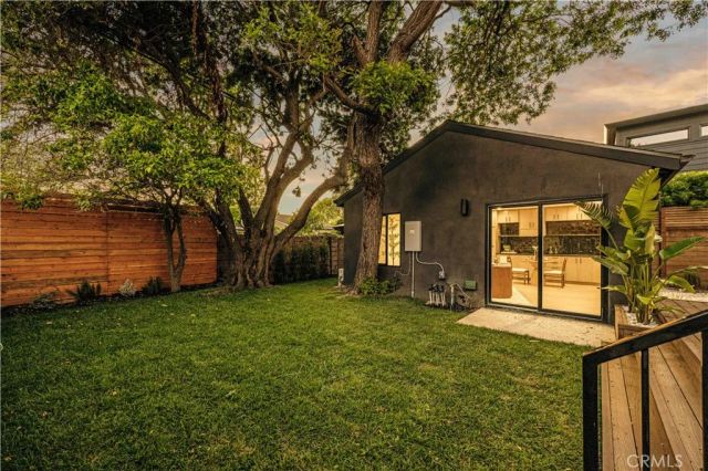 4033 Moore, Los Angeles, CA 90066