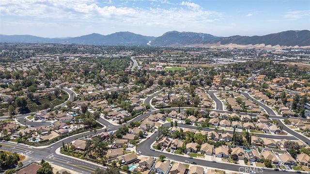 29777 Via Las Chacras, Temecula, CA 92591