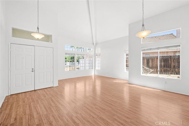 29777 Via Las Chacras, Temecula, CA 92591