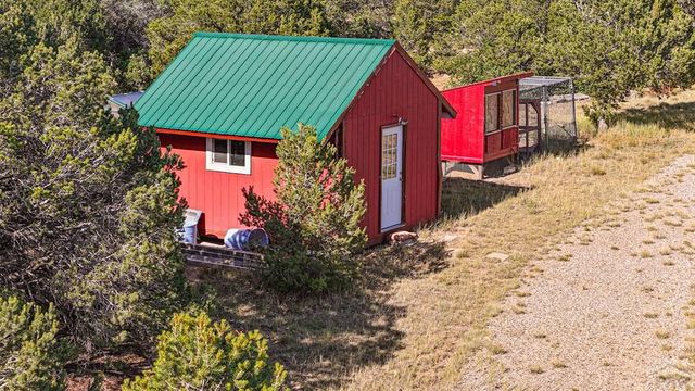 423 Trails End Court, Walsenburg, CO 81089