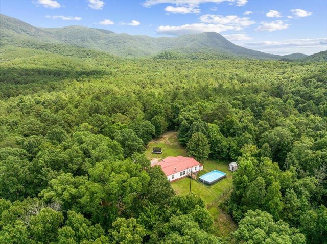 237 Poplar Drive, Chatsworth, GA 30705