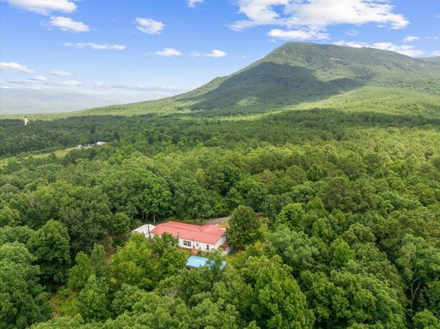 237 Poplar Drive, Chatsworth, GA 30705