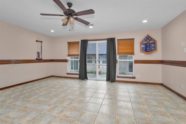 50 Village Hill Drive, Conroe, TX 77304