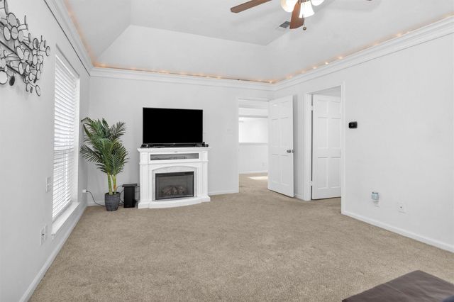 50 Village Hill Drive, Conroe, TX 77304