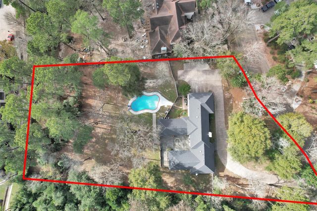 50 Village Hill Drive, Conroe, TX 77304