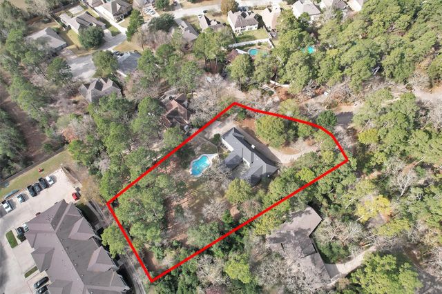 50 Village Hill Drive, Conroe, TX 77304