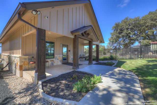 115 Laurel Wood, New Braunfels, TX 78132