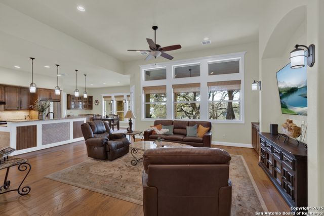 115 Laurel Wood, New Braunfels, TX 78132