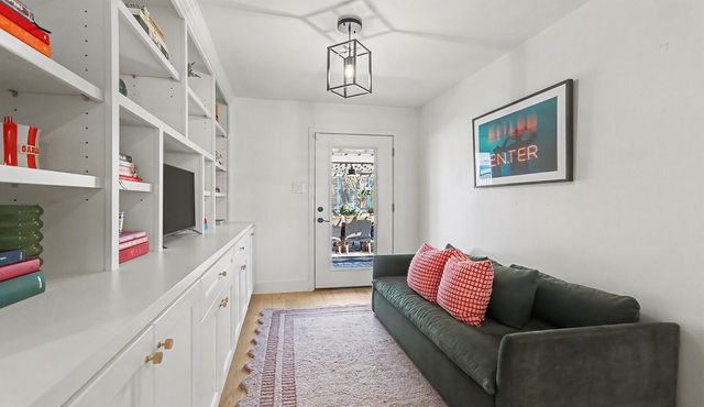 10718 Longmont Drive, Houston, TX 77042