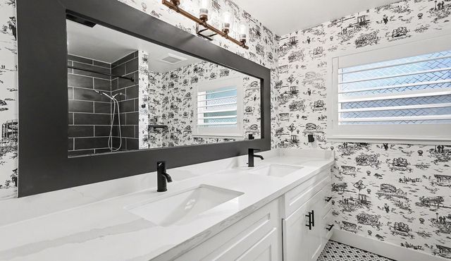 10718 Longmont Drive, Houston, TX 77042