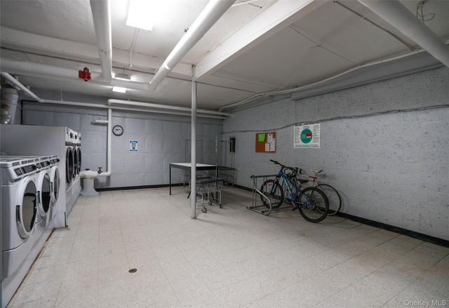 35 Rockledge Road 2A, Hartsdale, NY 10530