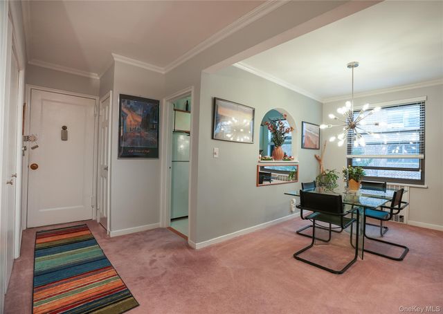 35 Rockledge Road 2A, Hartsdale, NY 10530