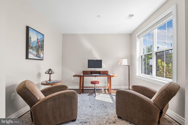 213 MONTGOMERY ST, Alexandria, VA 22314