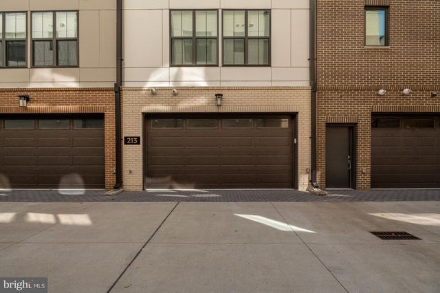 213 MONTGOMERY ST, Alexandria, VA 22314