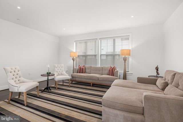 213 MONTGOMERY ST, Alexandria, VA 22314
