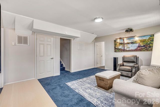 4586 Lynwood Road, Sherrills Ford, NC 28673