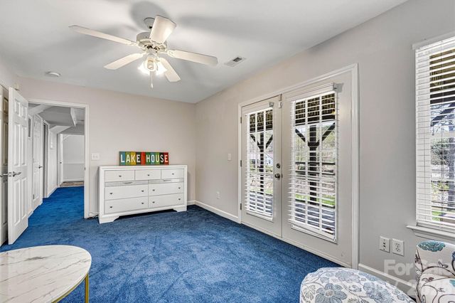 4586 Lynwood Road, Sherrills Ford, NC 28673