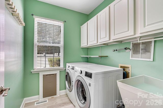 4586 Lynwood Road, Sherrills Ford, NC 28673