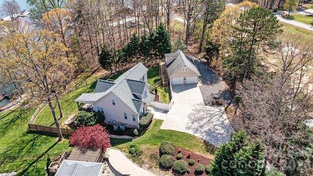4586 Lynwood Road, Sherrills Ford, NC 28673
