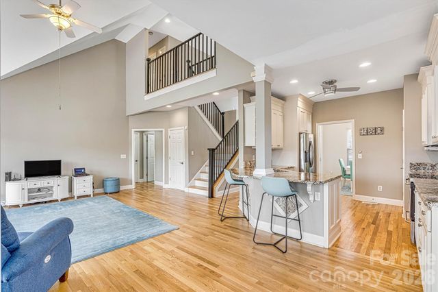 4586 Lynwood Road, Sherrills Ford, NC 28673