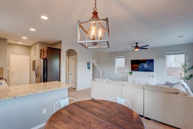 6820 Oasis Canyon Road NW, Albuquerque, NM 87114