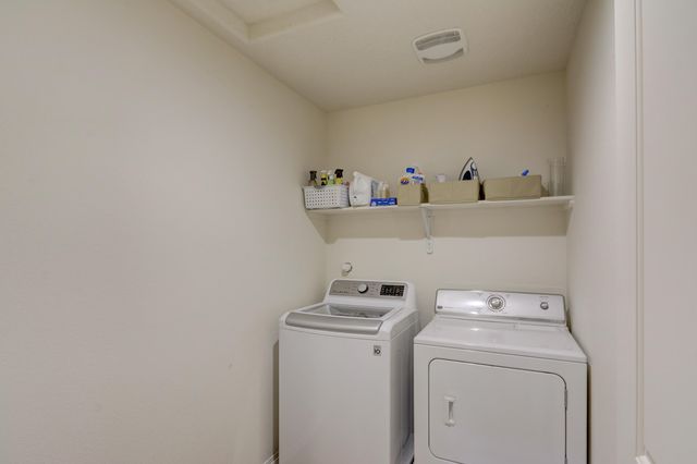 6820 Oasis Canyon Road NW, Albuquerque, NM 87114