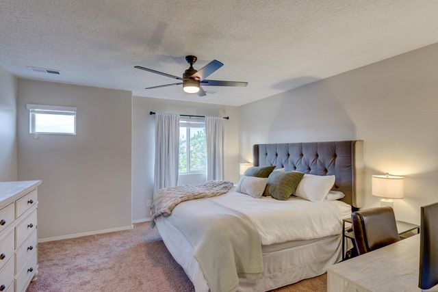 6820 Oasis Canyon Road NW, Albuquerque, NM 87114