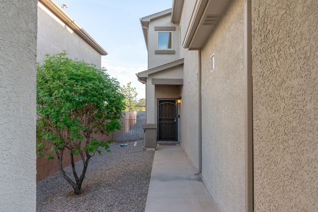 6820 Oasis Canyon Road NW, Albuquerque, NM 87114