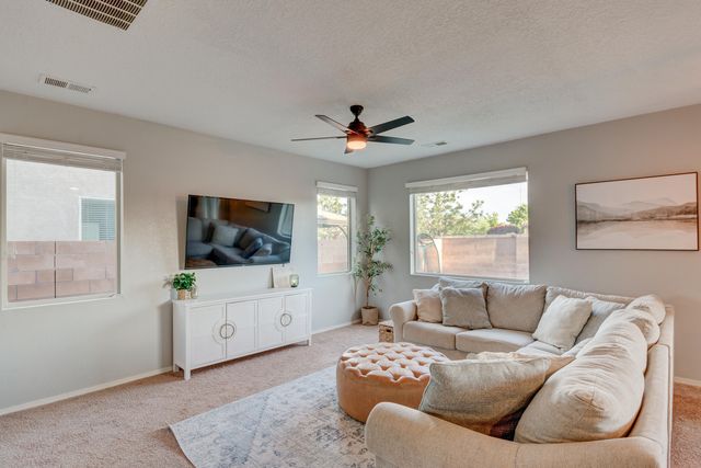6820 Oasis Canyon Road NW, Albuquerque, NM 87114