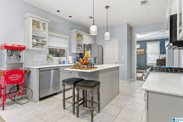 3730 CHALYBE WALK, Hoover, AL 35226