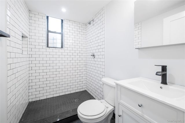 4516 39th Place, Sunnyside, NY 11104