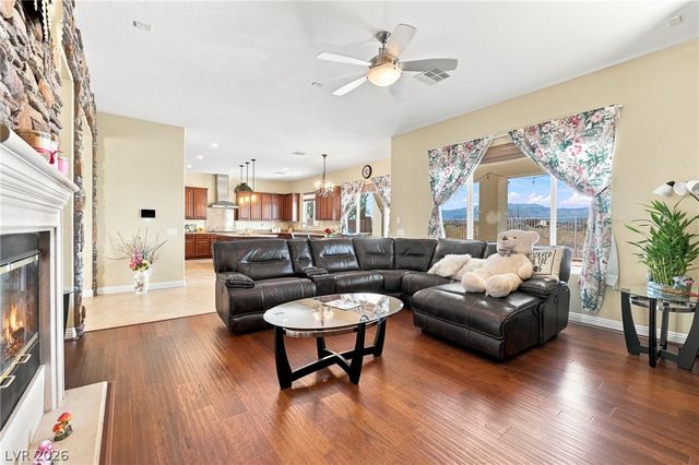 7208 Crandon Park Avenue, Las Vegas, NV 89131