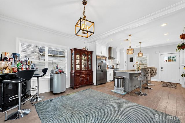 316 Broadway, Keyport, NJ 07735