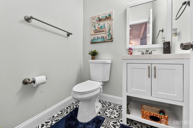316 Broadway, Keyport, NJ 07735