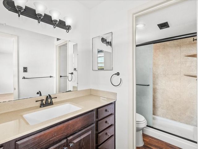 10650 Steppington Drive 237, Dallas, TX 75230