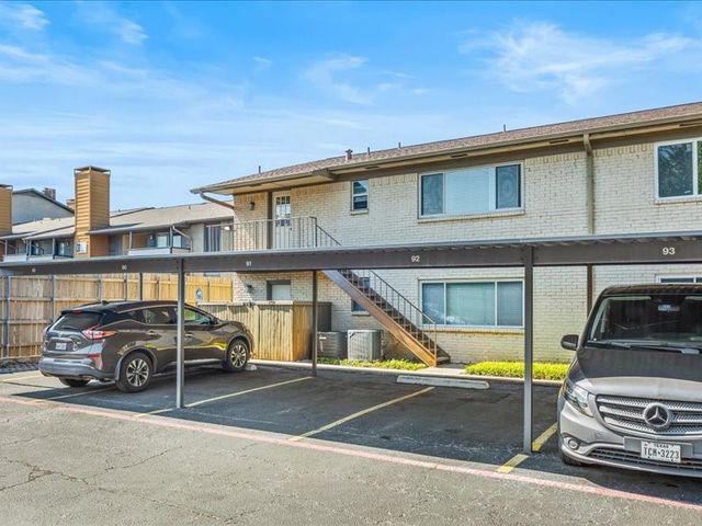 10650 Steppington Drive 237, Dallas, TX 75230