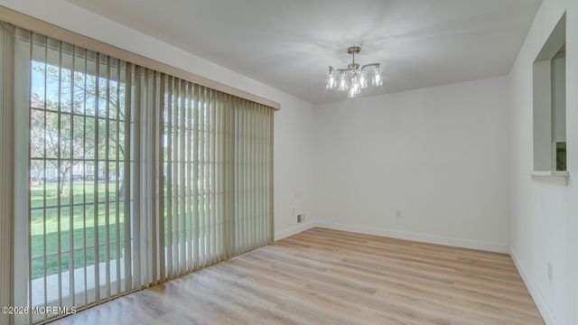 39 Poplar Place, Freehold, NJ 07728