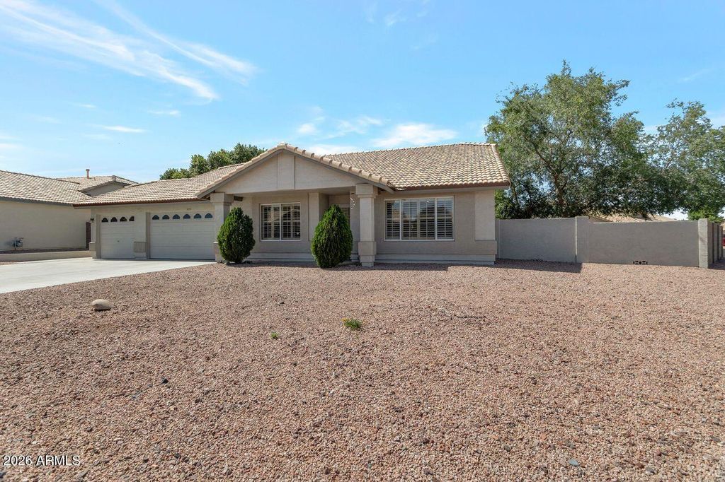 10773 W TONOPAH Drive, Peoria, AZ 85373