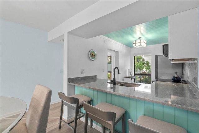 1124 BIRD BAY WAY 181, Venice, FL 34285