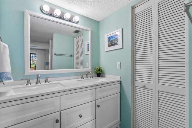 1124 BIRD BAY WAY 181, Venice, FL 34285